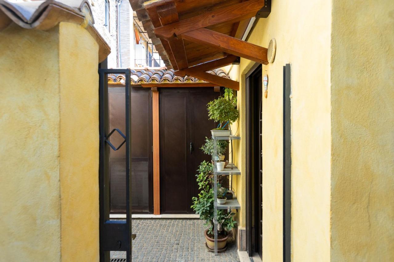מונטרוטונדו Casa Orsini, B&B And Winery מראה חיצוני תמונה